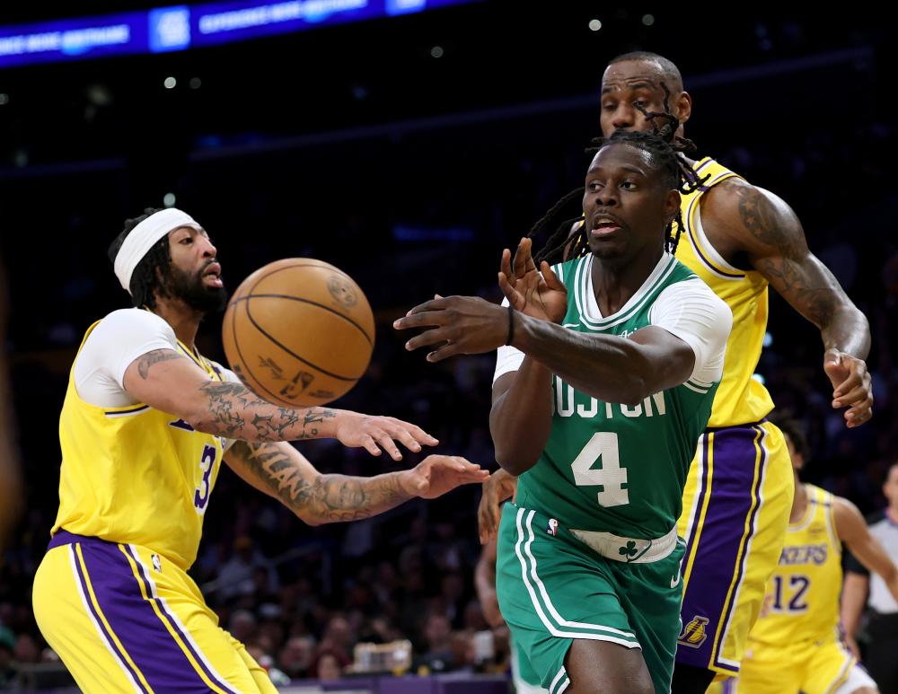 然是比赛中 然是比赛中