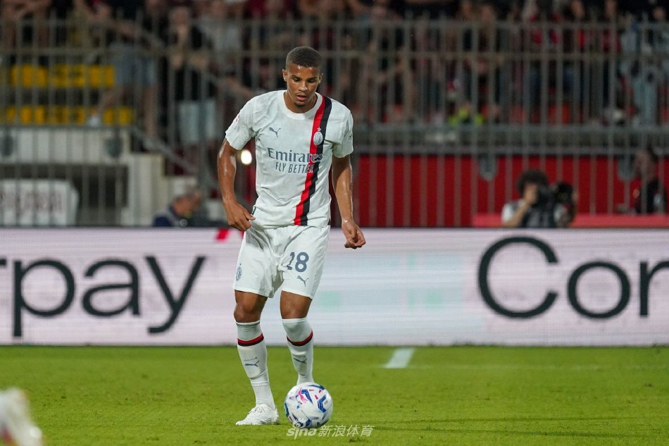 通过更多地 通过更多地