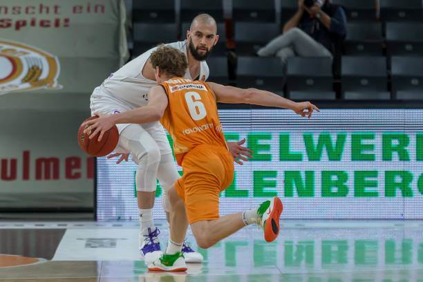 也为女性运 也为女性运