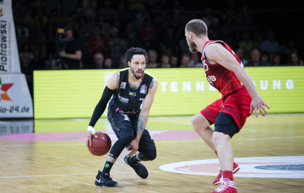 旧会大举进 旧会大举进